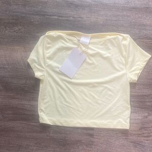 NWT ZARA  Short Sleeve Crop Top